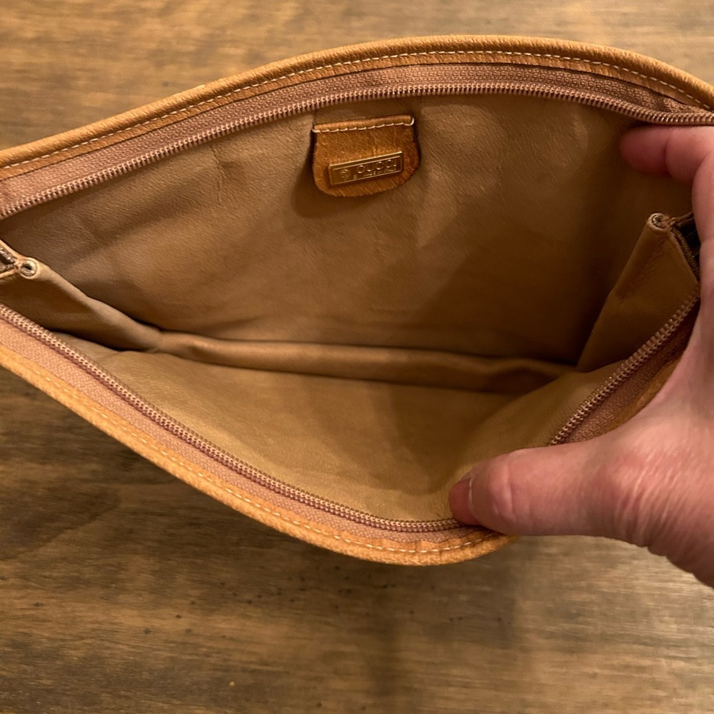 Authentic Vintage Gucci GG Monogram Clutch Bag Tan / Brown - Picture 8 of 15